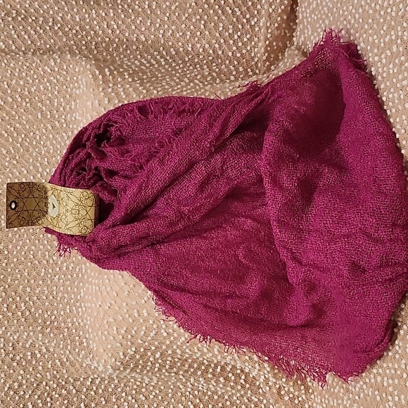 Infinity Scarf - Picture 2 of 6